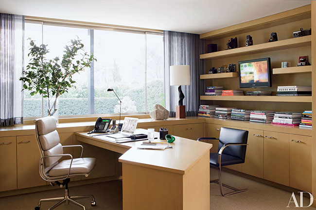 How to set up a budget-friendly home office in your apartment