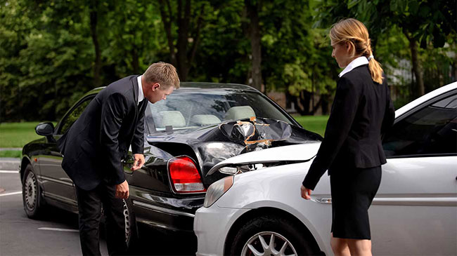 5 Reasons to Hire a Car Accident Attorney