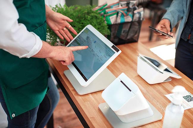 The best Clover PoS support and service in the industry