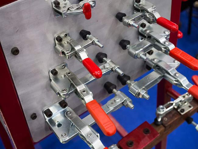 Maximizing Efficiency: How Toggle Clamps Can Streamline Your Production Line